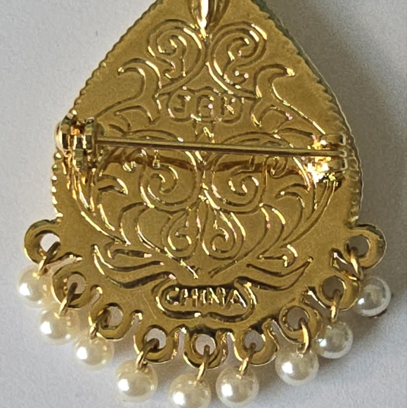 Vintage JBK Jacqueline Bouvier Kennedy Gold & Red Pendant Necklace / Lapel Pin - Picture 6 of 8